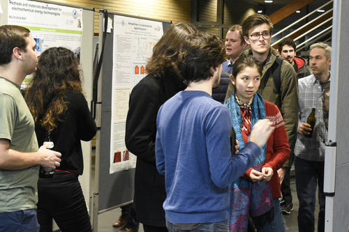In December 2018, the first department-wide poster session was a complete success.