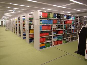 Campusbibliothek Regale