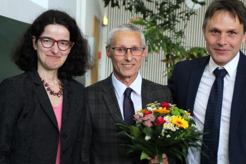 Prof. Dr. Dr. h.c. Matthias Melzig (mitte) mit Prof. Kloft und Prof. Rademann